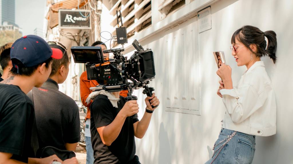 Les étapes clés de la création d’une vidéo avec une boite de production